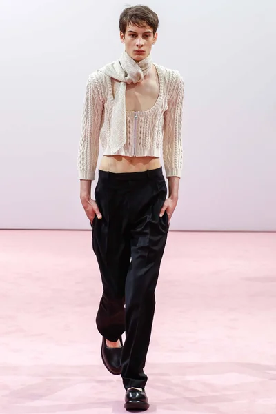 Look 23